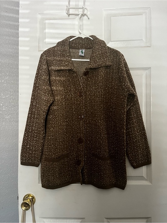 Henry’s Sweaters - Cozy Brown Button-Up Cardigan Sweater